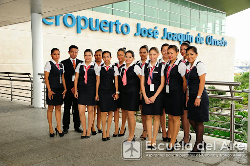 Cursos azafata vuelo en Quito