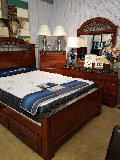 Furniture Store «Total Furniture Warehouse», reviews and photos, 8400 75th St, Kenosha, WI 53142, USA