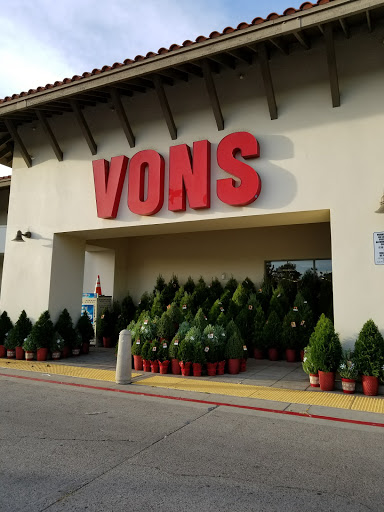 Grocery Store «Vons», reviews and photos, 7544 Girard Ave, La Jolla, CA 92037, USA