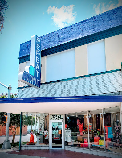 Thrift Store «Repeat Performance-Thrift», reviews and photos, 124 W Jackson Ave, Harlingen, TX 78550, USA