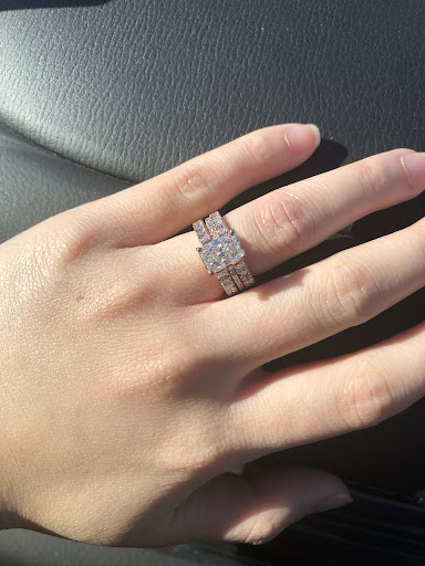 Jewelry Store «Jared The Galleria of Jewelry», reviews and photos, 3105 Spotsylvania Mall Dr, Fredericksburg, VA 22407, USA