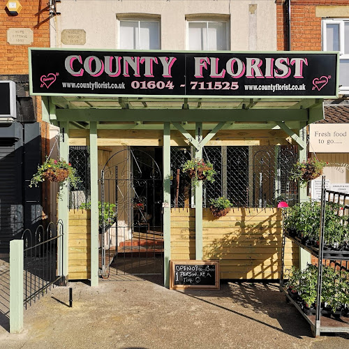 County Florist Northampton - Florist