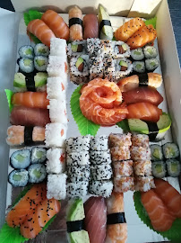 Plats et boissons du Restaurant de sushis Sushi go à Seyssel - n°2