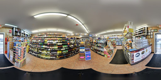 Liquor Store «Jays Liquors», reviews and photos, 4050 Wolfs Crossing Rd, Oswego, IL 60543, USA