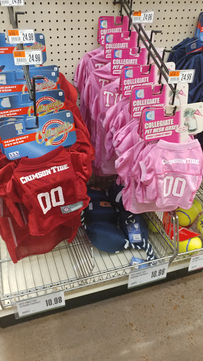 Pet Supply Store «Pet Supplies Plus», reviews and photos, 803 Hillcrest Rd, Mobile, AL 36695, USA