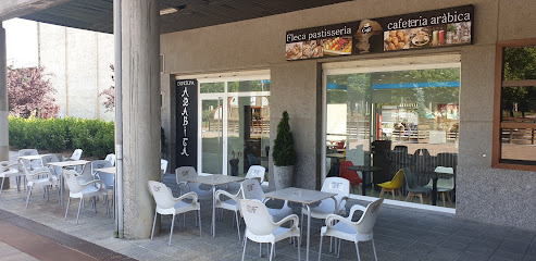 Cafetería Arabica - Plaza joan sansa, 1, 25700 La Seu d,Urgell, Lleida, Spain