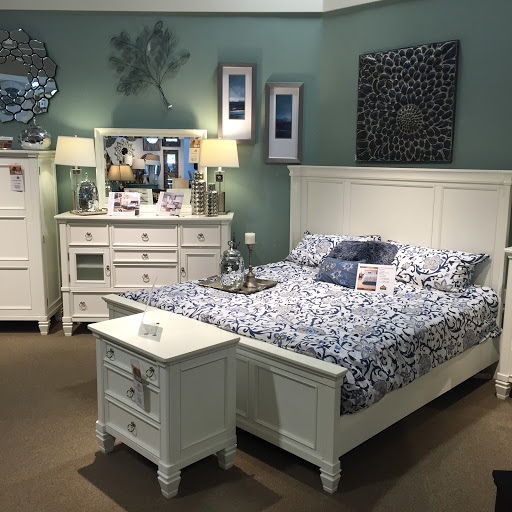 Furniture Store «Ashley HomeStore», reviews and photos, 9100 N Fwy Service Rd E #140, Fort Worth, TX 76177, USA