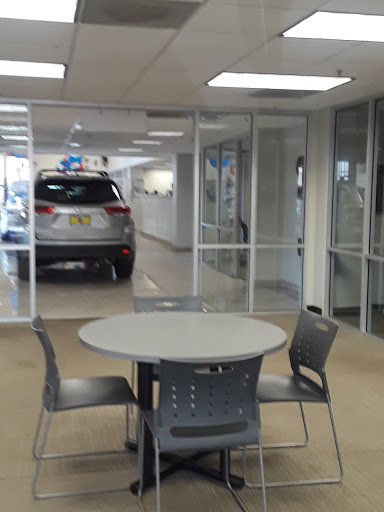 Toyota Dealer «Claremont Toyota», reviews and photos, 601 Auto Center Dr, Claremont, CA 91711, USA