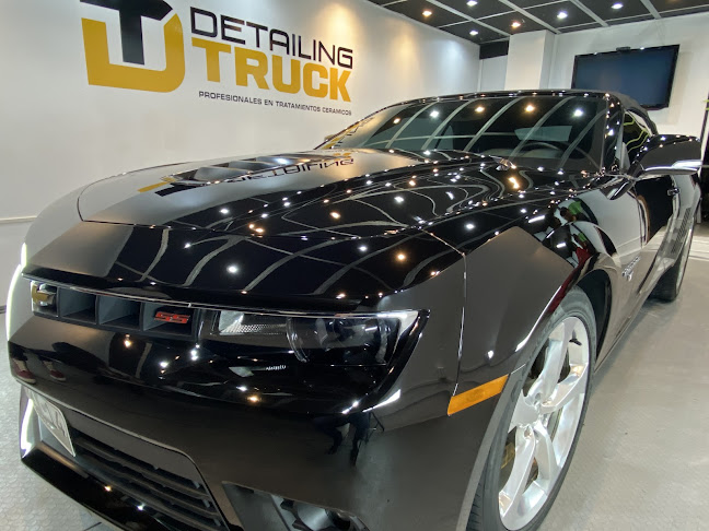 Detailing Truck - Agencia de alquiler de autos