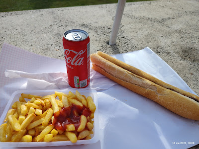 Frites sandwichs à Saint-Amand-Magnazeix