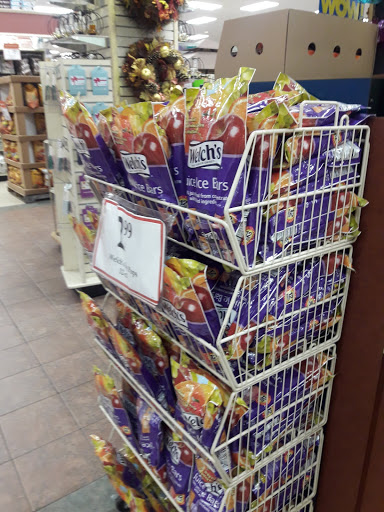 Home Goods Store «Christmas Tree Shops», reviews and photos, 2935 Concord Rd, York, PA 17402, USA