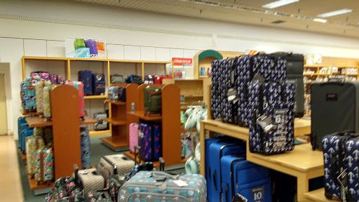 Department Store «Bealls Store», reviews and photos, 1706 Citrus Blvd, Leesburg, FL 34748, USA