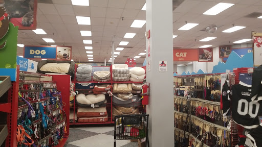 Pet Supply Store «Petco Animal Supplies», reviews and photos, 1425 N Montebello Blvd, Montebello, CA 90640, USA