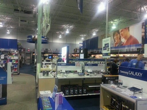 Electronics Store «Best Buy», reviews and photos, 162 Santilli Hwy, Everett, MA 02149, USA