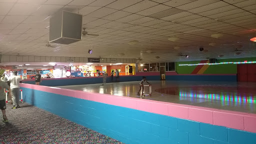 Event Venue «Skateland», reviews and photos, 208 Curtis Rd, Savoy, IL 61874, USA