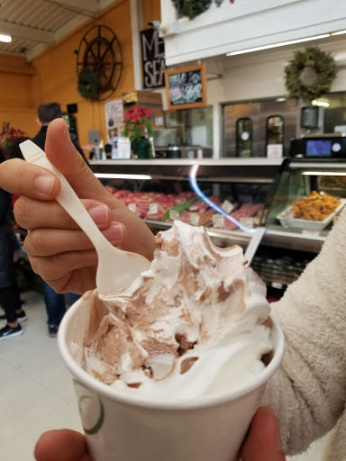 Grocery Store «Palace Market», reviews and photos, 11300 CA-1, Point Reyes Station, CA 94956, USA