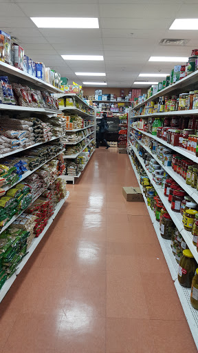 Asian Grocery Store «Sayar Food Market», reviews and photos, 3 Everett St #3e, Revere, MA 02151, USA