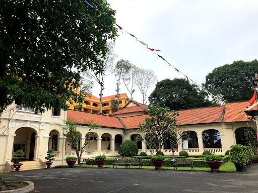 Trường THPT chuyên Lê Hồng Phong