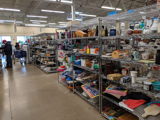 Thrift Store «Goodwill Store & Donation Center», reviews and photos, 450 N Randall Rd, Batavia, IL 60510, USA
