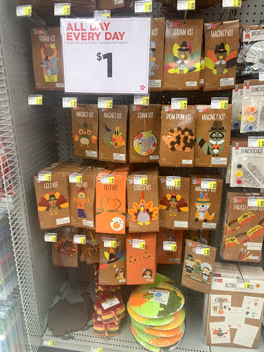 Shopping Mall «Cross Pointe Shopping Center», reviews and photos, 101 E Alex Bell Rd, Centerville, OH 45459, USA