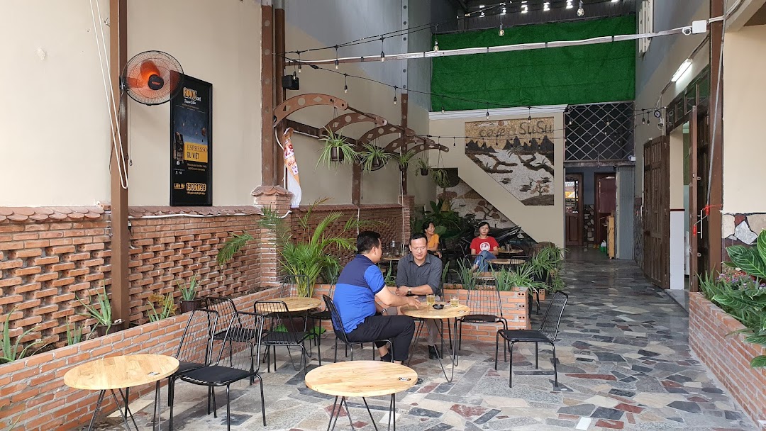 Rovis Cafe Bình Tân 4