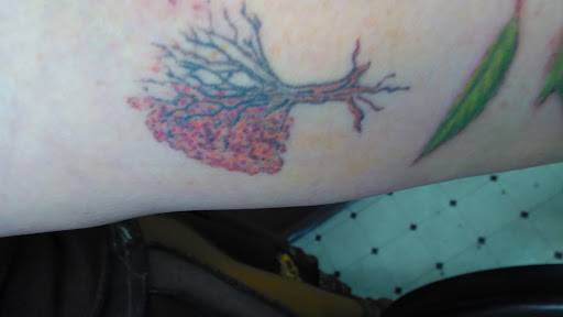 Tattoo Shop «Bent N Twiztid Tattooing», reviews and photos, 15 River Rd, Willington, CT 06279, USA