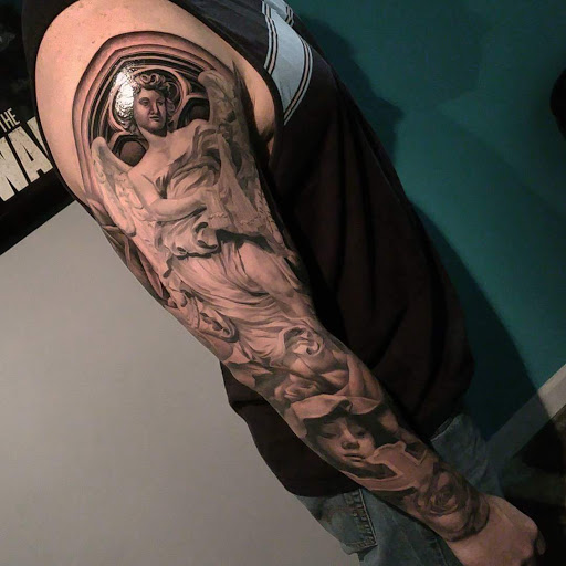 Explore grandchildren tattoo ideas, creative tattoo ideas in Arlington, available at Urbans Tattoo & Piercing Studio