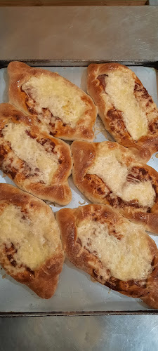 Το Τυροπιταδικο τού Σπύρου - Παιανία