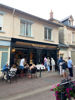 Glaces Moustache-Artisan Glacier à Blonville-sur-Mer