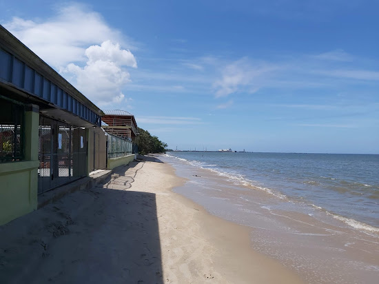 Clifton Hill beach