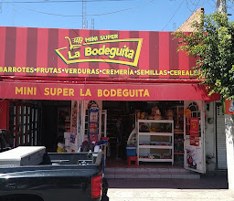 Mini super la bodeguita photo
