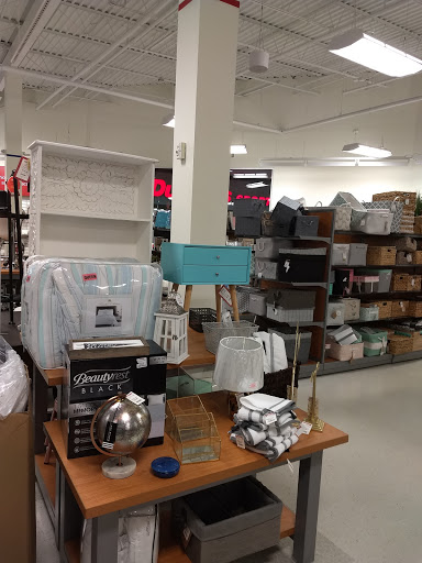 Department Store «T.J. Maxx», reviews and photos, 1800 4 Seasons Blvd, Hendersonville, NC 28792, USA