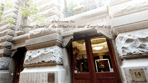 Sydney Dental Aesthetics and Implants I Dr Dean Licenblat