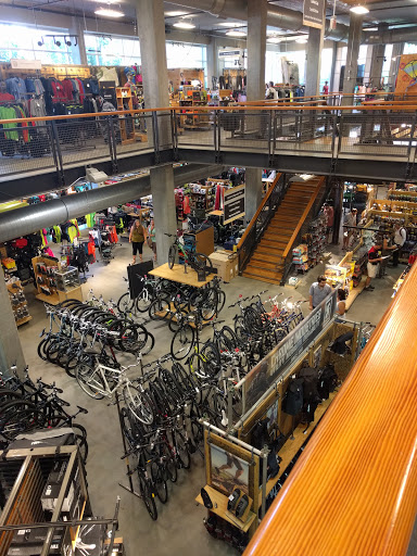 Camping Store «REI», reviews and photos, 1405 NW Johnson St, Portland, OR 97209, USA