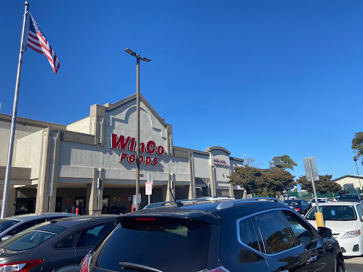 WinCo Foods, 2400 N Park Blvd, Pittsburg, CA 94565, USA, 