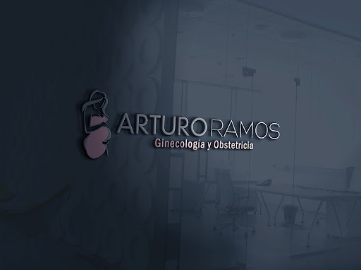 Dr. Arturo Ramos - Ginecólogo en Morelia