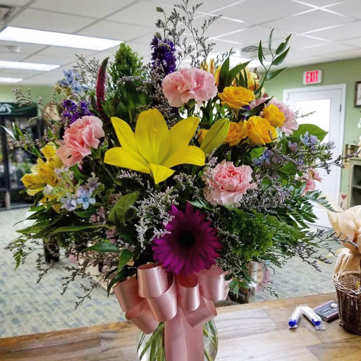 Florist «Secret Garden Florist & Gift Shop, Inc», reviews and photos, 2294 NY-208, Montgomery, NY 12549, USA