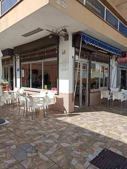 Bar Rincón de Paco - C. del Colegial, 15, 29620 Torremolinos, Málaga, Spain