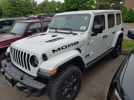 Car Dealer «Milford Auto Group - Jeep Chrysler Dodge RAM», reviews and photos, 1470 Boston Post Rd, Milford, CT 06460, USA