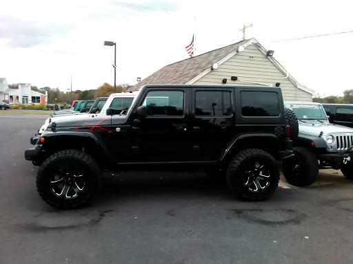 Car Dealer «Dealers Trade Outlet», reviews and photos, 16327 Lee Hwy, Gainesville, VA 20155, USA