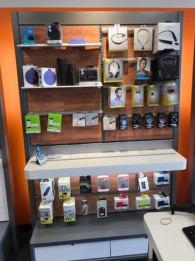 Cell Phone Store «AT&T Authorized Retailer», reviews and photos, 10276 Harlem Ave, Bridgeview, IL 60455, USA