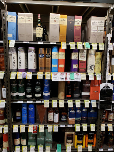 Wine Store «Total Wine & More», reviews and photos, 2401 Fairview Ave N #105, Roseville, MN 55113, USA