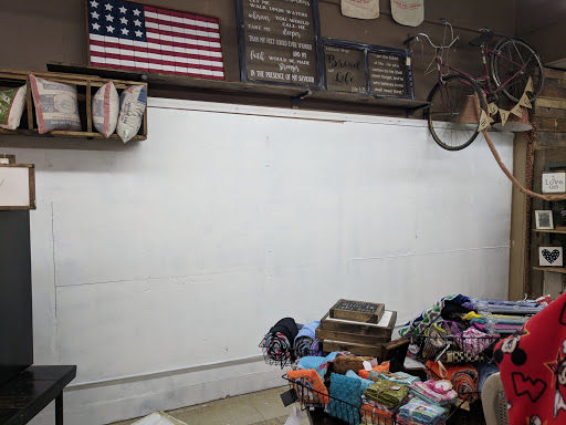 Gift Shop «Random Harvest Marketplace», reviews and photos, 105 N 3rd St, Beresford, SD 57004, USA