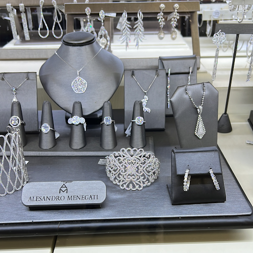 Jeweler «Maddy Fine Jewelers», reviews and photos, 113 Jackson Ave, Syosset, NY 11791, USA