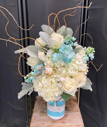 Florist «BloomTown Florist», reviews and photos, 218 W Bay Dr, Largo, FL 33770, USA