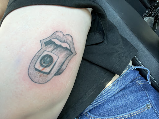 Tattoo Shop «Scratch The Surface Tattoo», reviews and photos, 6550 International Dr #111, Orlando, FL 32819, USA