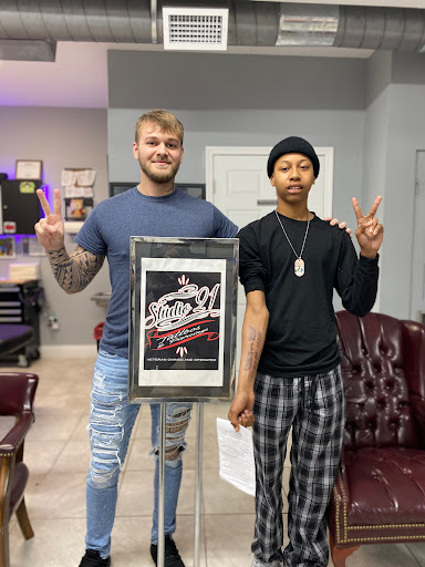Find small finger tattoo ideas for your next unique tattoo in Daytona Beach at Studio 21 Tattoo & Piercings Daytona Beach
