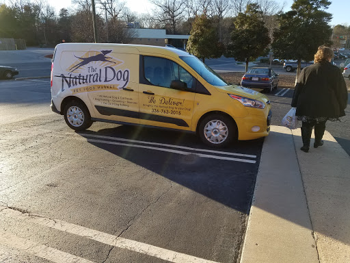 Pet Supply Store «The Natural Dog», reviews and photos, 3708 Lawndale Dr, Greensboro, NC 27455, USA