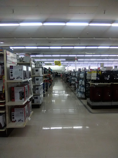 Discount Store «Kmart», reviews and photos, 1701 4th Ave, Charleston, WV 25312, USA
