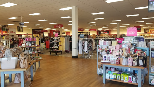 Department Store «T.J. Maxx», reviews and photos, 10010 Sowder Village Square, Manassas, VA 20109, USA